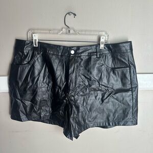 SHEIN Black Faux Leather High Waist Shorts Size 18